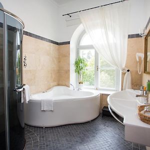 Präsidenten-Suite mit Kingsize-Bett